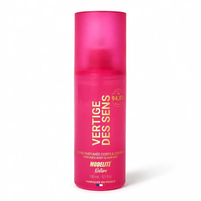 BORN TO BIO Vertige Des Sens kūno ir plaukų dulksna su vyšnių žiedų, abrikosų ir bergamočių aromatu, 150 g