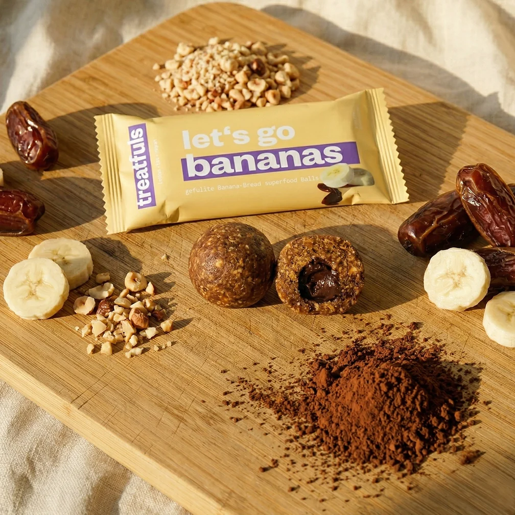 TREATFULS energijos rutuliukai su bananų duonos įdaru „Let’s Go Bananas“, 2 x 17 g - Image 2